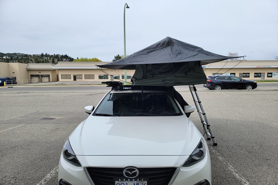 Mazda 3 Camping installation