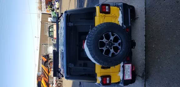 Jeep Wrangler JL Unlimited Hardtop 4DR Ski & Snowboard Racks installation