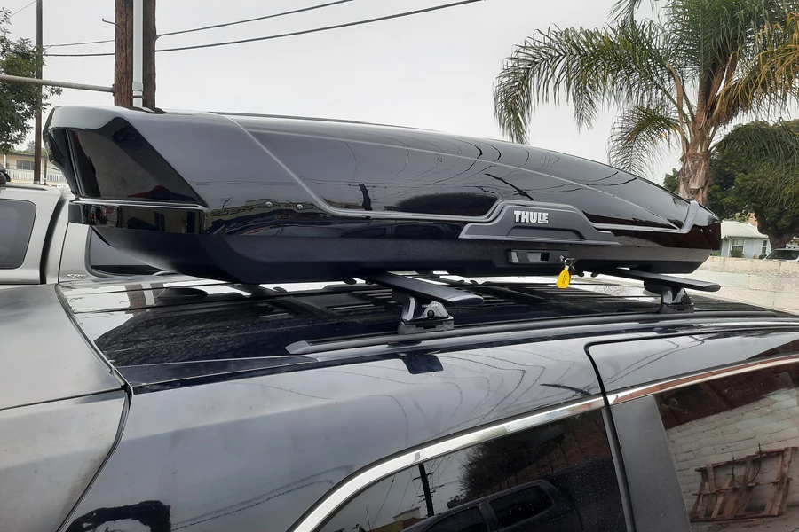Honda Odyssey Cargo & Luggage Racks installation