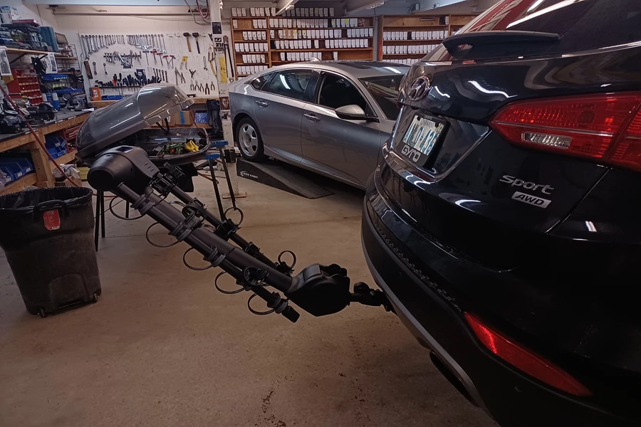 Hyundai Santa Fe Bike Racks installation