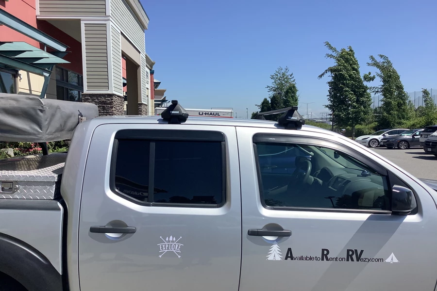 Nissan Frontier Crew Cab Base Roof Rack Systems installation