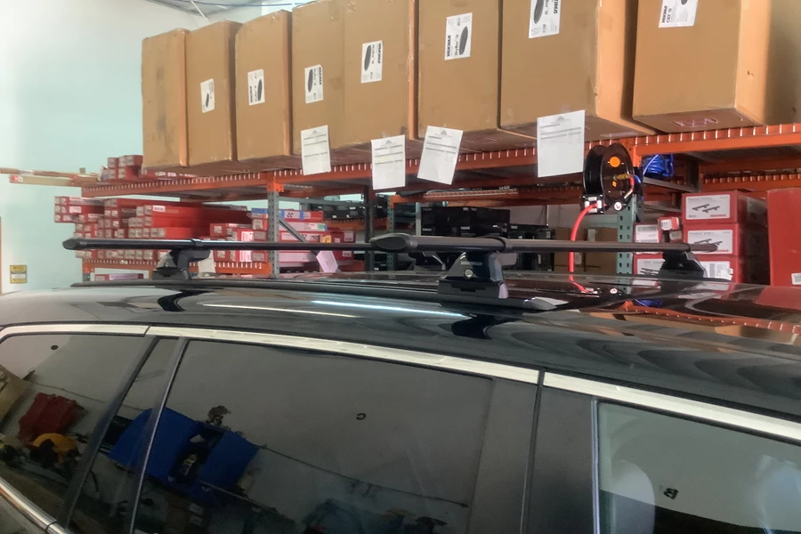 Honda Pilot Base Roof Rack Systems installation