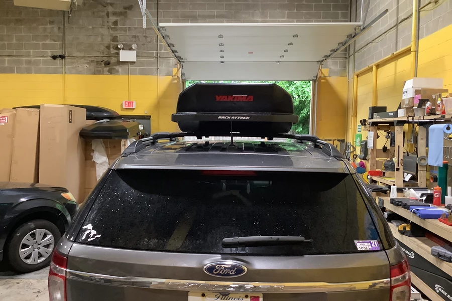 Ford Explorer 4dr Cargo & Luggage Racks installation