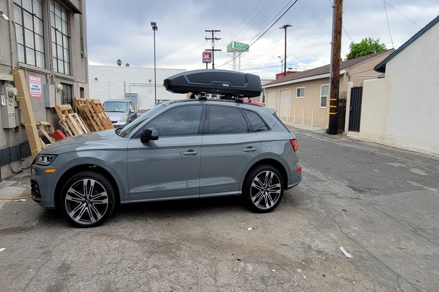 Audi Q5 Base Roof Rack Systems installation