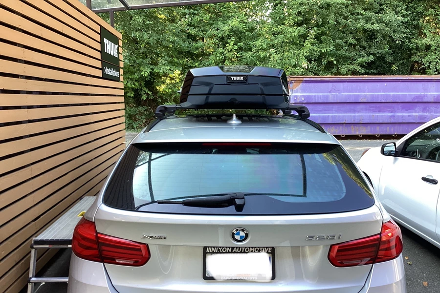 BMW 3 Series Cargo & Luggage Racks installation