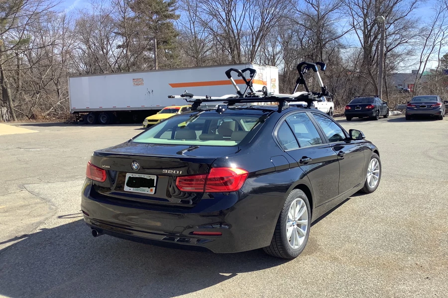 BMW 3 Series 4dr Base Roof Rack Systems installation