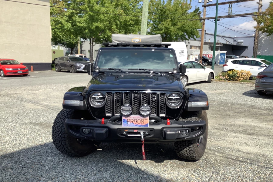 Jeep Gladiator Truck & Van Racks installation