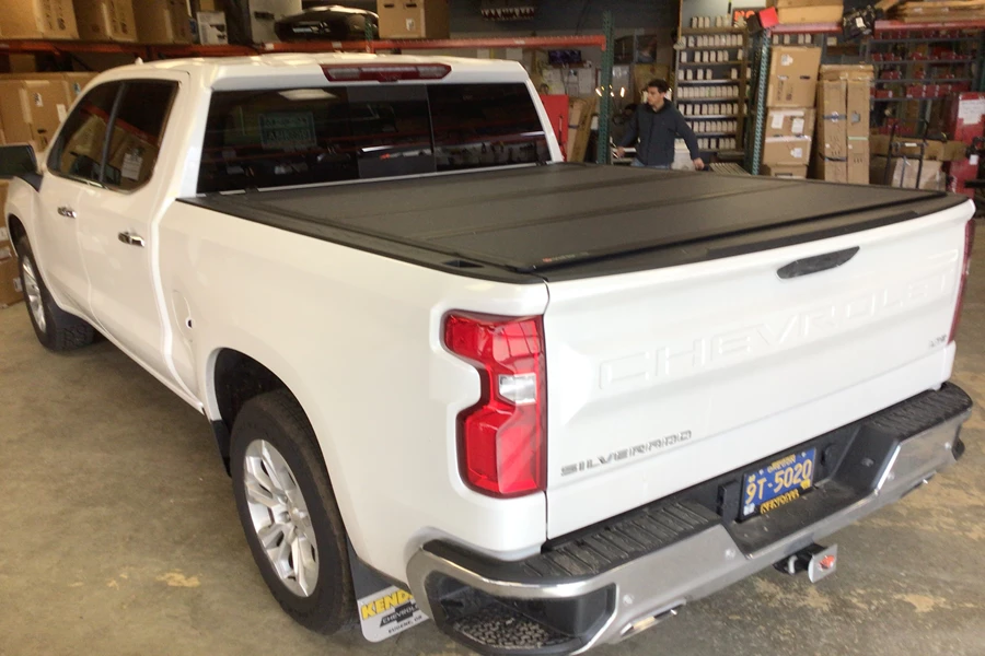 Chevrolet Silverado 1500HD Other Products installation