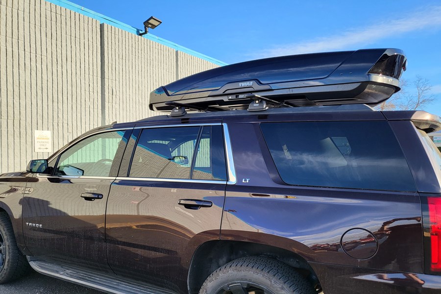 Chevrolet Tahoe Base Roof Rack Systems installation