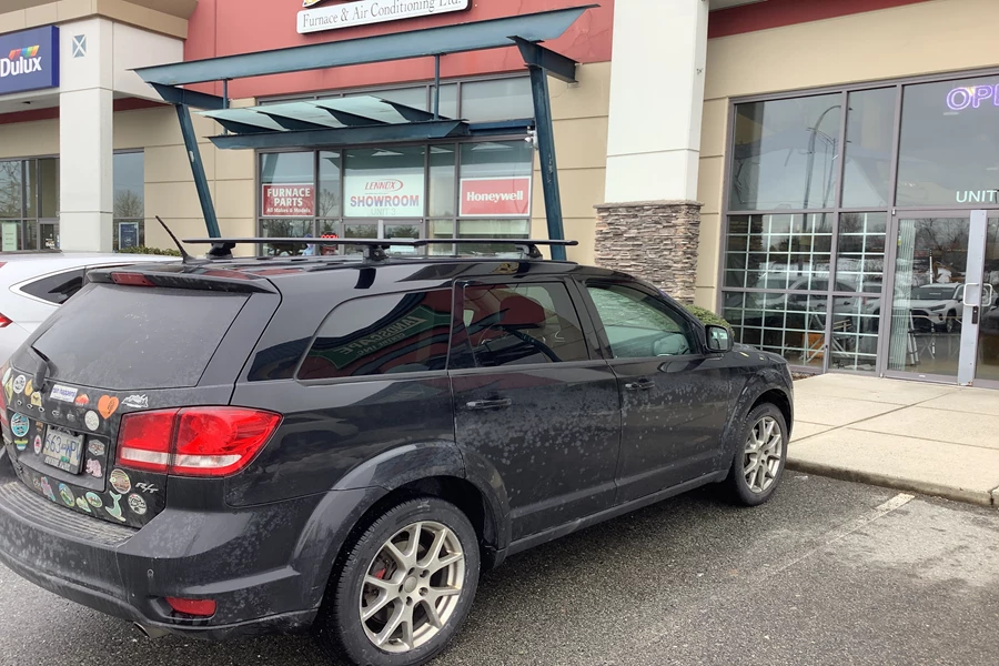 Dodge Journey Base Roof Rack Systems installation