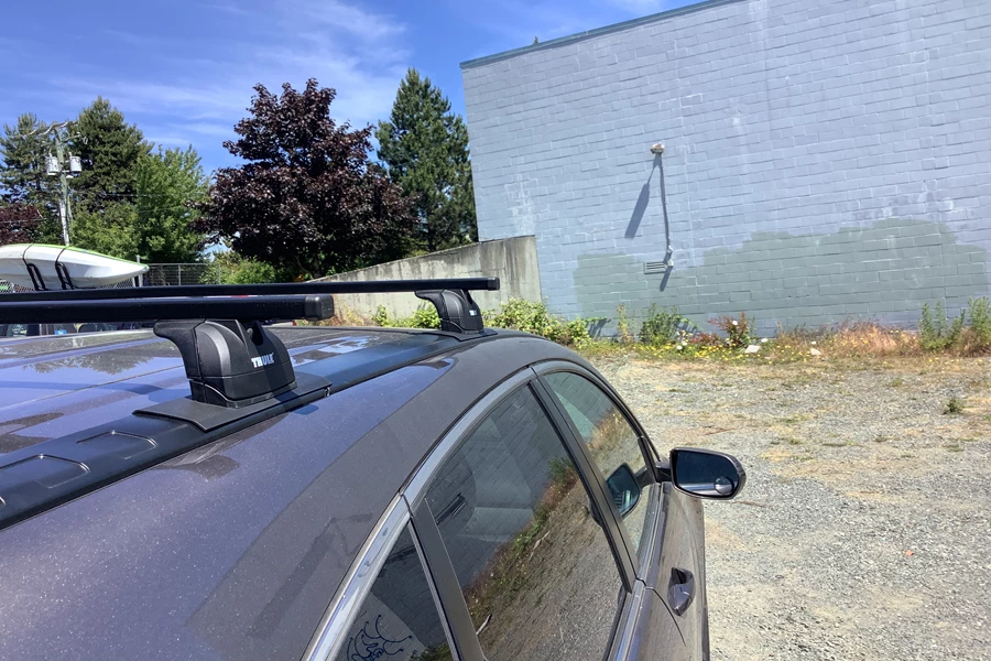 Honda CR-V Base Roof Rack Systems installation