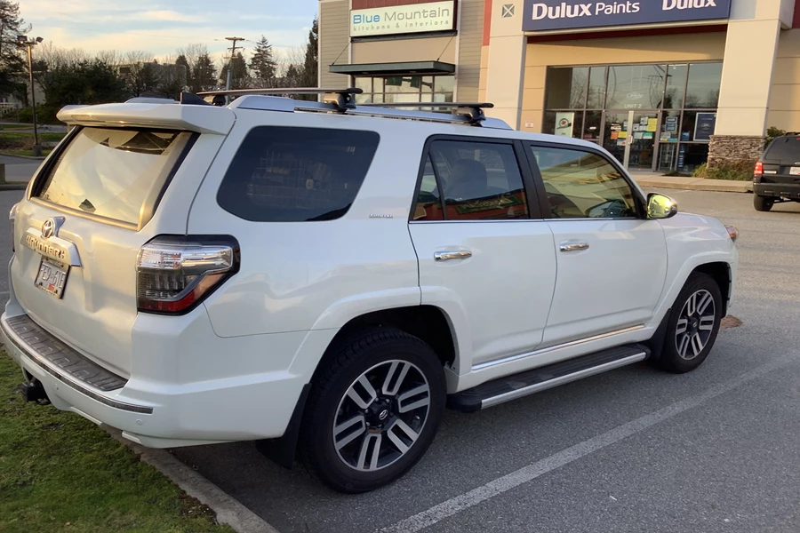 Toyota 4 Runner 4dr Base Roof Rack Systems installation