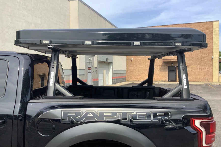 Ford F-150 Raptor Camping installation