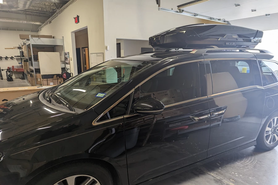 Honda Odyssey Cargo & Luggage Racks installation