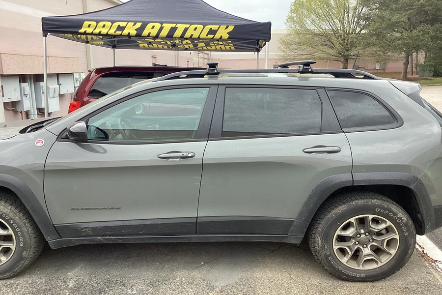Jeep Cherokee Base Roof Rack Systems installation