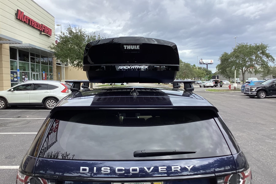 Land Rover Discovery Sport Cargo & Luggage Racks installation