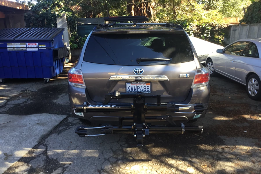 Toyota Highlander Hybrid Bike Racks installation