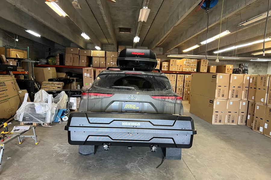 Toyota Highlander Hybrid Cargo & Luggage Racks installation