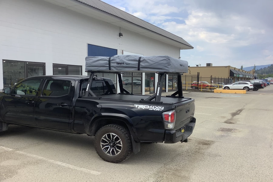 Truck rack and tent install on this beautiful Toyota Tacoma 