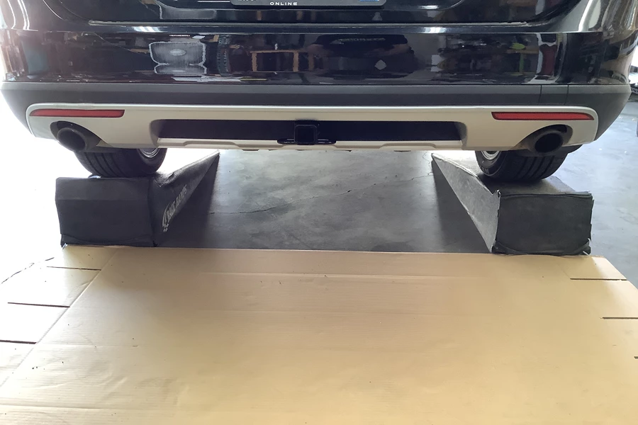 Volkswagen Golf Alltrack Cargo & Luggage Racks installation