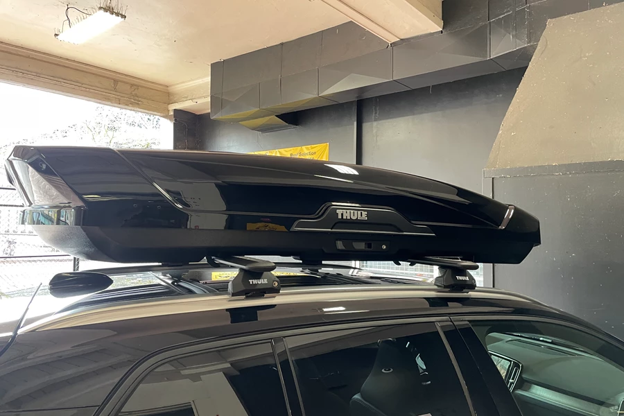 Volvo XC40 Cargo & Luggage Racks installation