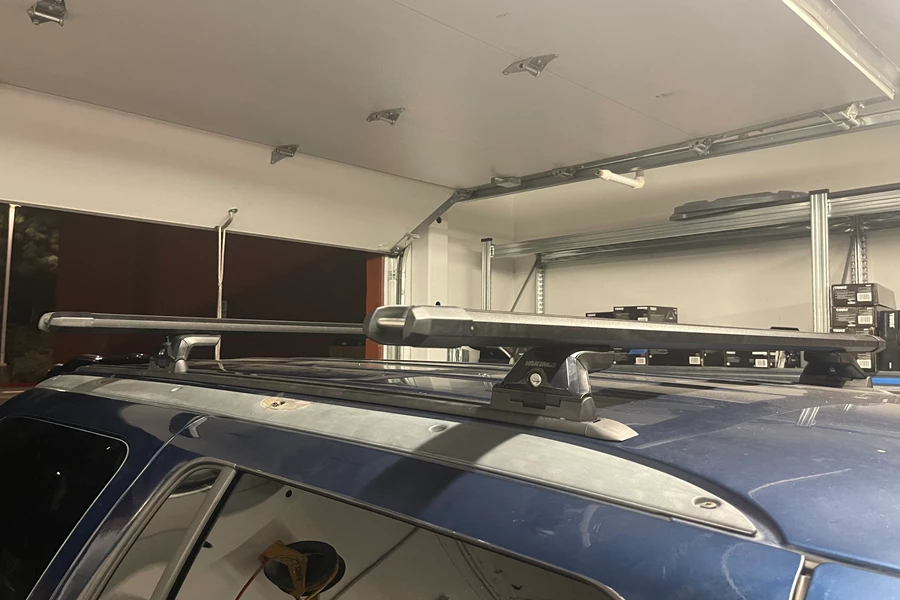 Dodge Durango Base Roof Rack Systems installation