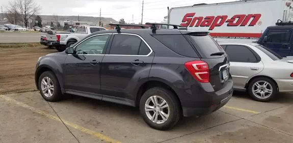 Chevrolet Equinox Base Roof Rack Systems installation