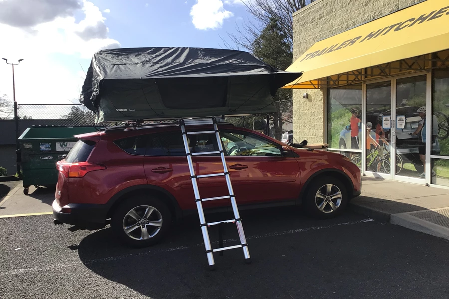 Toyota RAV4 Camping installation