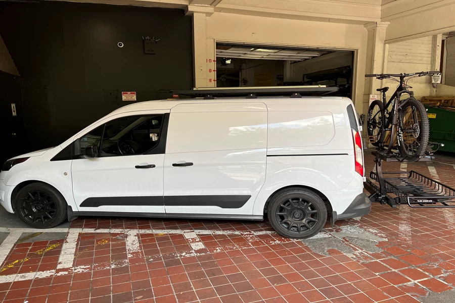 Ford Transit Connect Camping installation