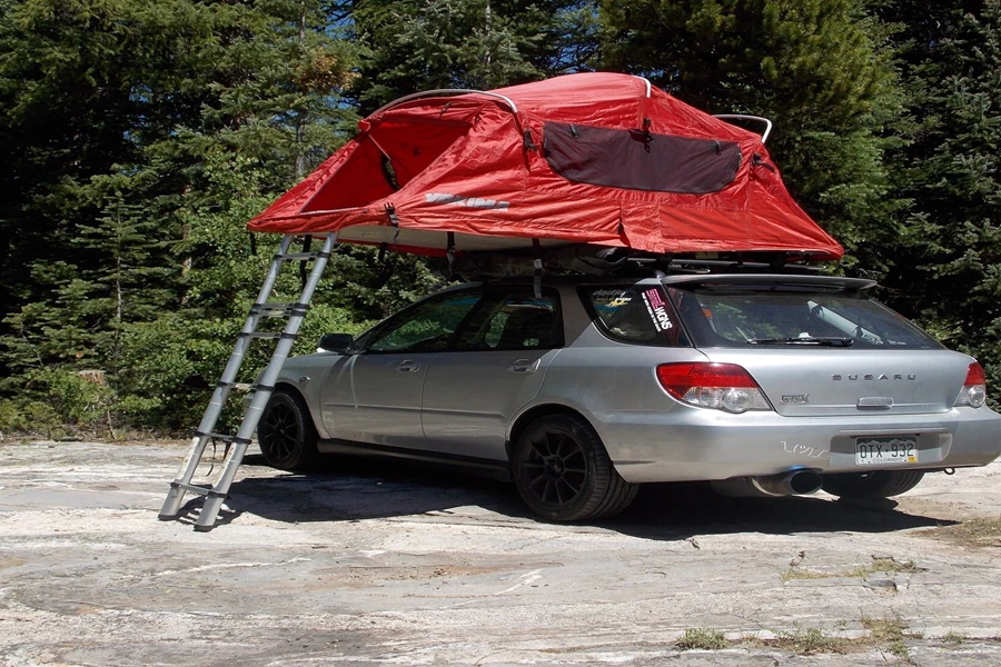 Subaru WRX / WRX STI Camping installation