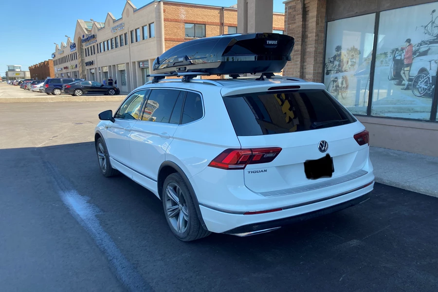 Audi SQ5 Base Roof Rack Systems installation