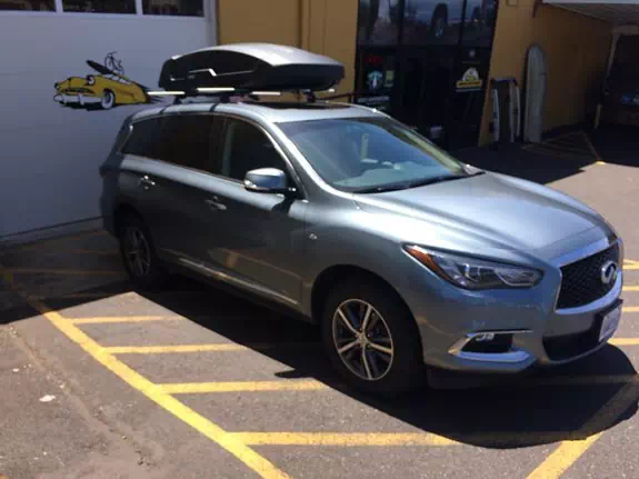 INFINITI QX60 Base Roof Rack Systems installation