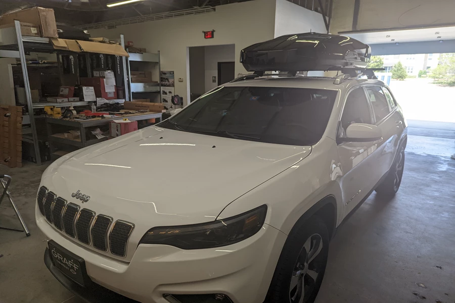 Jeep Cherokee Cargo & Luggage Racks installation